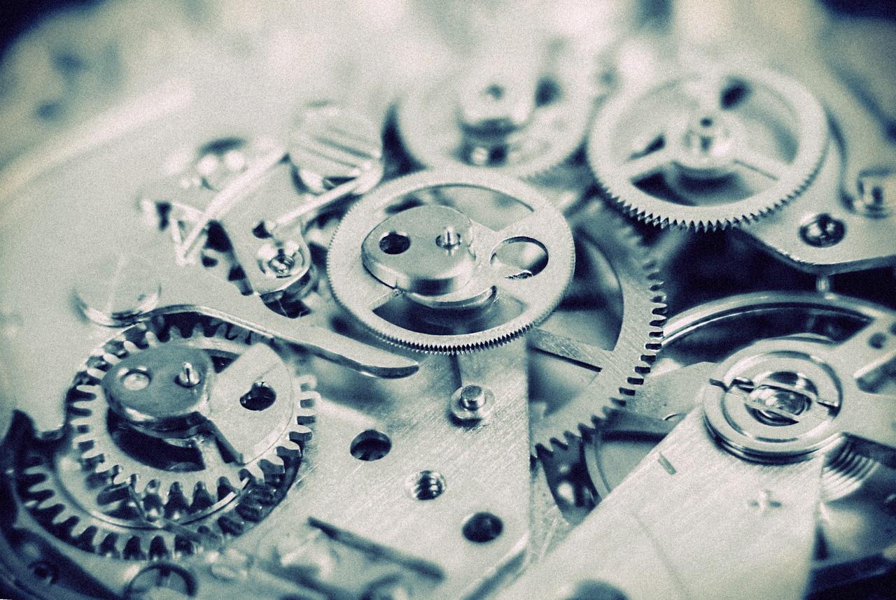 あなたの大切な腕時計<br />お任せください。